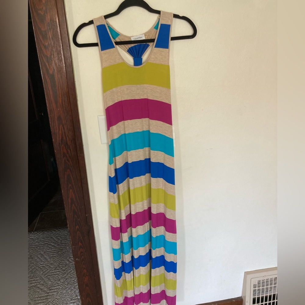 Calvin Klein maxi dress size 4. Brand new with tag